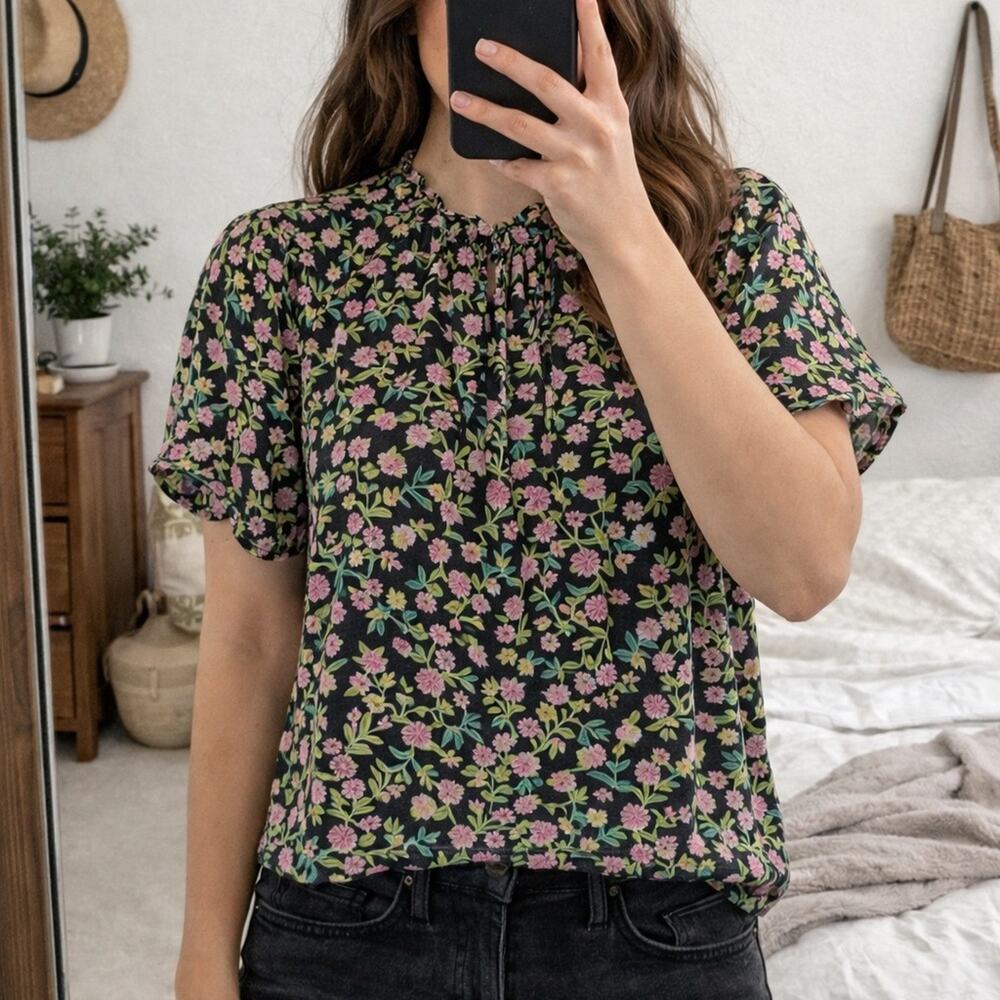 Banjanan Joyful Short Sleeve Blouse Sz XS